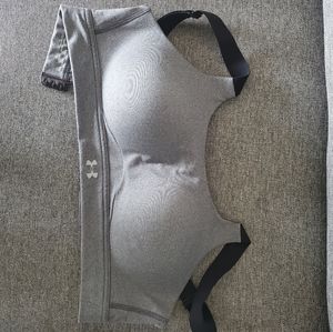 34D Underarmour Sports Bra